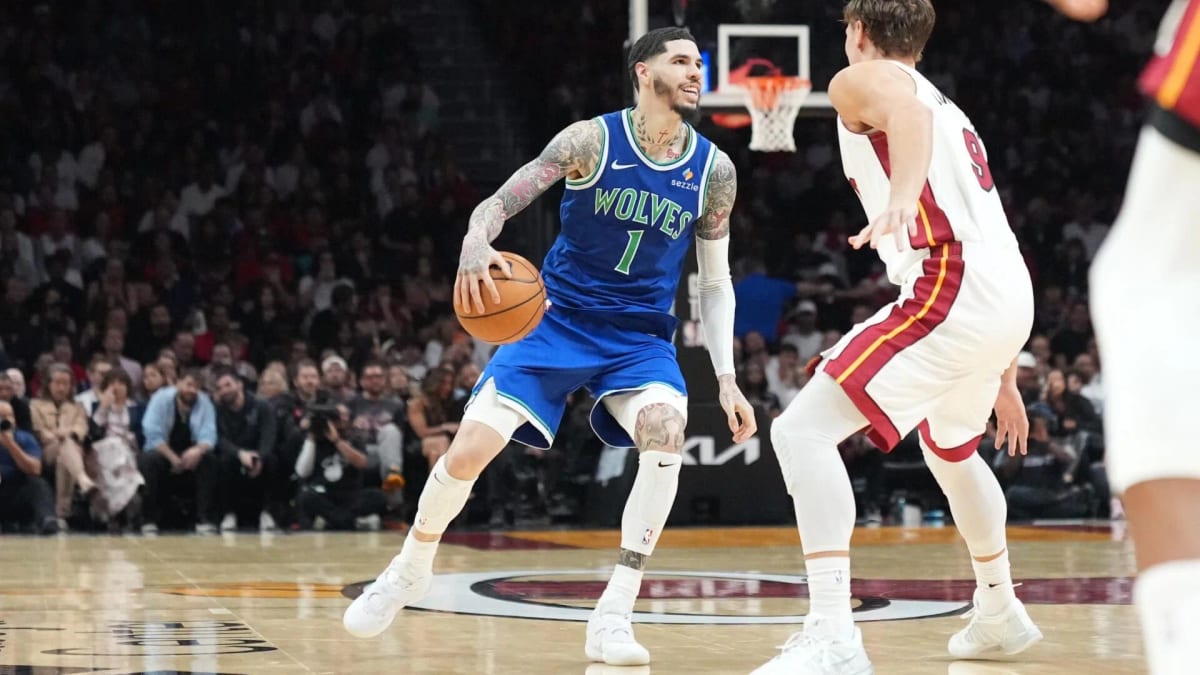 Arbitrii NBA confirmă că dubla pasă a lui LaMelo Ball a fost traveling